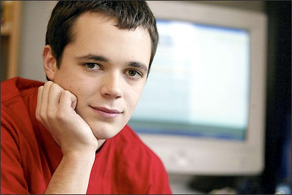 Microsoft ile Alan Adı Tartışması Yaşayan Genç