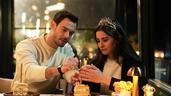 Star TV'nin yeni dizisi Sevdiğim Sensin perşembe akşamlarına damga vurmaya devam ediyor.