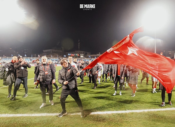 Türkiye Milli Takımı 24 yıl sonra gelen Dünya Kupası biletiyle büyük sevinç yaşadı.