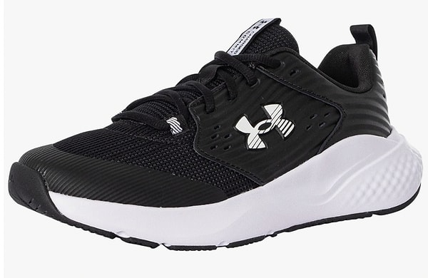 Sporda performansını artır: Under Armour UA Charged Commit TR4!