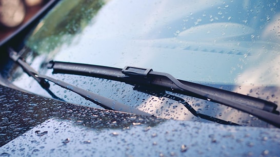 Are Your Windshield Wipers Scratching Your Windshield? It Turns Out the Solution Is Right in Your Kitchen!