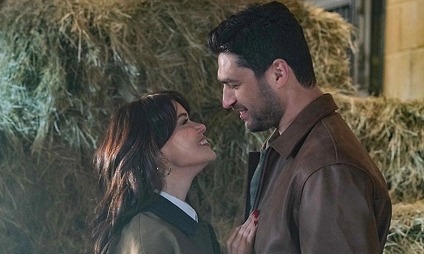 Sezon sonu yaklaşırken "Kızılcık Şerbeti final mi yapıyor, Kızılcık Şerbeti devam edecek mi?" soruları sorulmaya başlandı.