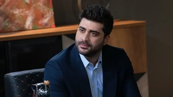 Kızılcık Şerbeti’nin Fatih’i olarak tanıdığımız Güngör’ün diziden ayrılması epey gündem olmuştu.