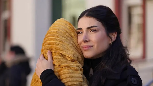 Taşacak Bu Deniz ve Uzak Şehir'in haftalık en çok izlenme yarışında kazanan belli oldu. Lider dizi bu hafta da değişmedi.