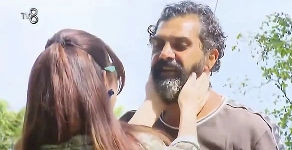 Acun Ilıcalı, Survivor'da Bayhan'a büyük bir sürpriz yaptı.