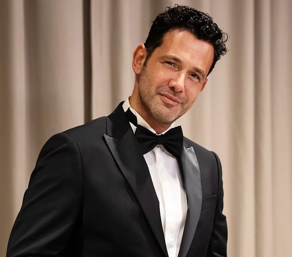 Keremcem Doktor Başka Hayatta'ya doktor rolüyle konuk oluyor.