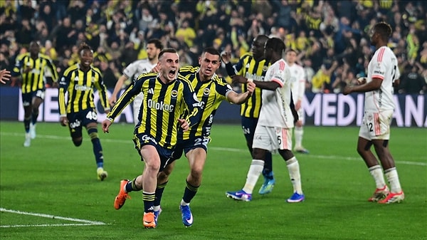 63 puanlı Fenerbahçe’nin kalan maçları 👇