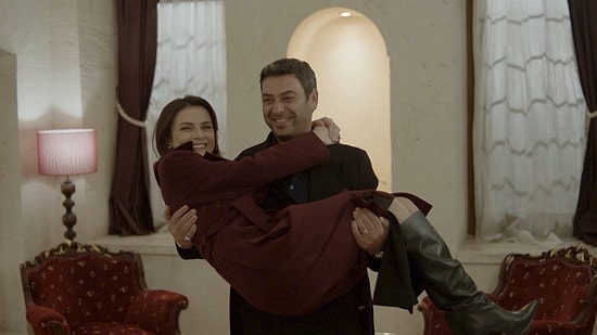 Uzak Şehir Ekibini Hiç Böyle Görmediniz!