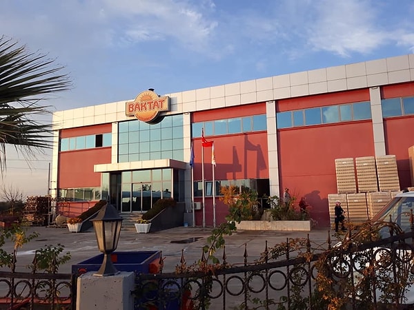 Sürecin şeffaf ve sağlıklı yürümesi için mahkeme tarafından hukukçu ve mali müşavirlerden oluşan üç kişilik bir komiser heyeti görevlendirildi.