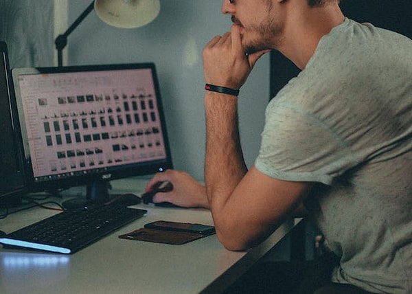 20 Yıllık Dosyaları Tek Seferde Gönderdi