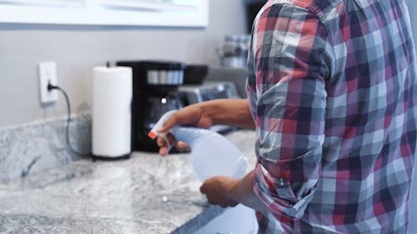 Yağ çözücü olduğunu düşündük!