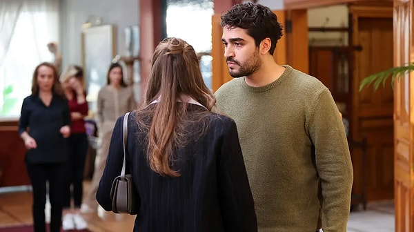 Where Can One Watch 'Yalı Çapkını' in Italy?