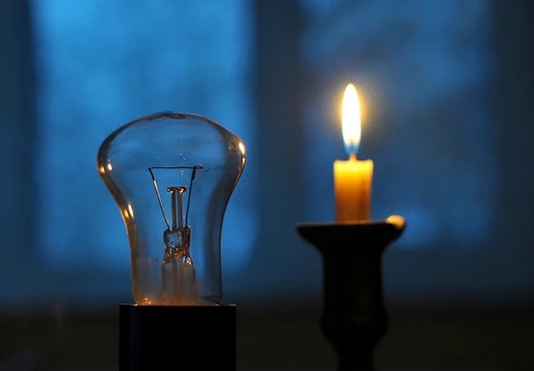 9 Nisan tarihinde BEDAŞ tarafından planlı kesinti yapılacağı belirtilen 20 ilçe ve bu ilçelerdeki ilgili mahalleler şu şekildedir: