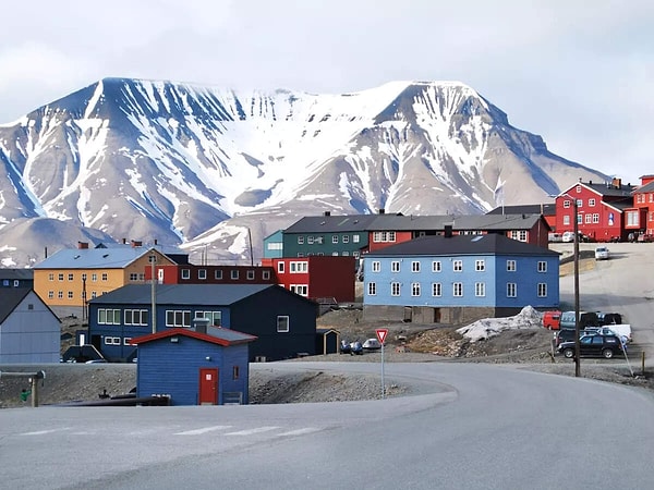 Longyearbyen’de ölmek teknik olarak yasak.