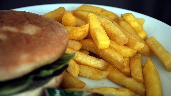 A delight with a golden exterior that's crispy to the touch, and a soft interior that's not drenched in oil!