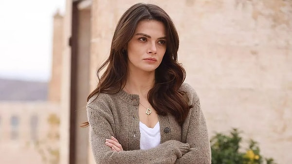 İstanbul Beykoz Cumhuriyet Başsavcılığı tarafından yürütülen yasaklı madde soruşturmasında 9 Nisan sabahı birçok ismin adı manşetlere yerleşti.