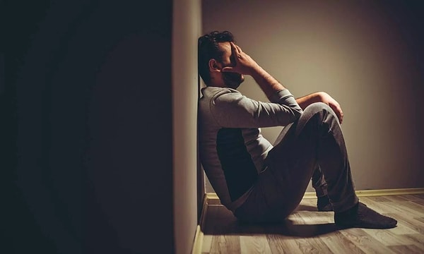 15. "On the day I graduated from university with honors, my father's only remark was, 'Your shirt is terribly wrinkled, you look disgraceful.'"