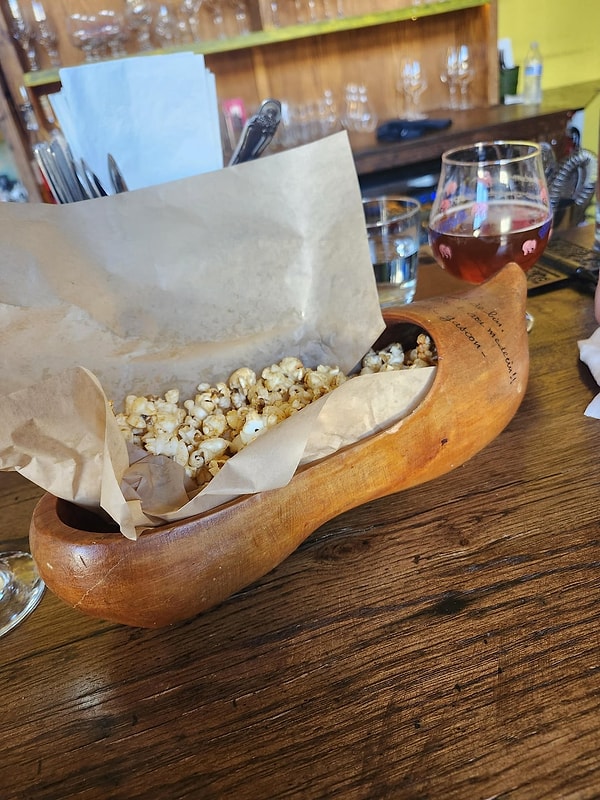 9. Bir ayakkabınız kalmıştı, sofraya gelmeyen!