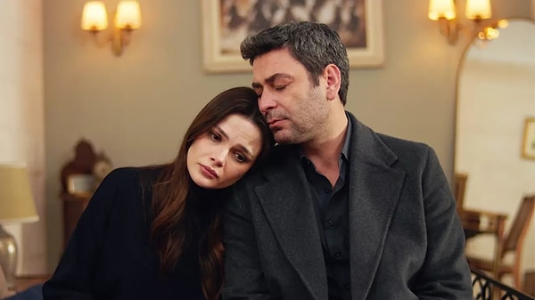 Taşacak Bu Deniz ve Uzak Şehir'in haftalık reyting mücadelesi bu hafta da devam ediyor.