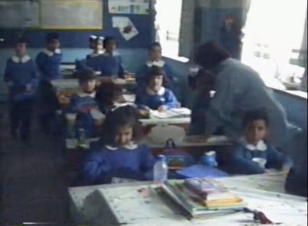 Mavi önlükler, beyaz yakalar, mevsimler tablosu...