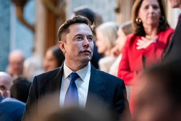 Tesla'da düşüş var.