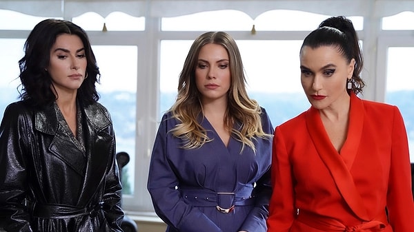 Medyapım imzalı Yasak Elma 6 sezon boyunca devam etmişti.