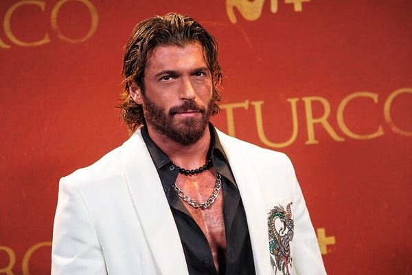 Can Yaman Avukatlıktan Oyunculuğa: Nasıl Başladı?