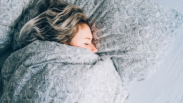 Scientific Methods to Enhance the Quality of Your Dreams