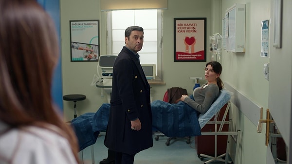 Reyting rekortmeni aşiret dizisi Uzak Şehir'e yeni rakip olarak Delikanlı gelmişti.