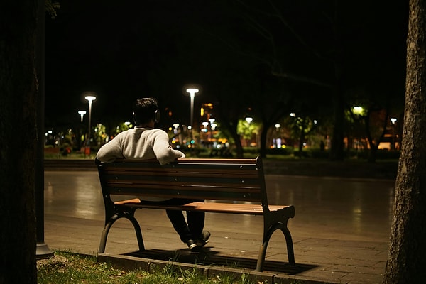 Beyin Yarım Kalan Melodileri Tamamlamaya Çalışıyor