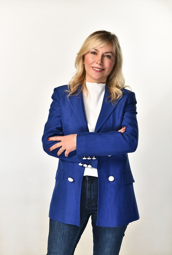 Aynur Demirtaş İşmen, uzun süredir yürüttüğü Show TV Genel Yayın Yönetmenliği görevine veda etti.