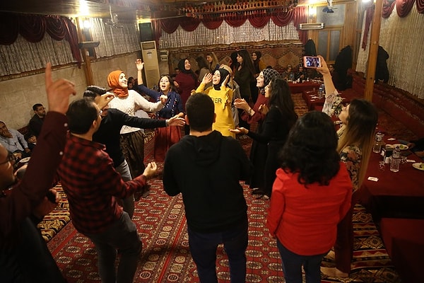 Ankara'nın En İyi Sıra Gecesi Mekanları: İlçe Bazlı Rehber - 2026