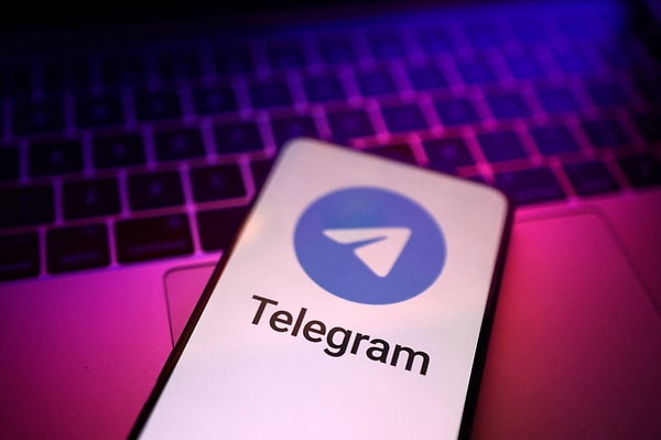 Türkiye'de 2 gün üst üste yaşanan okul saldırılarının ardından mesajlaşma platformu Telegram, TBMM'ye geliyor.