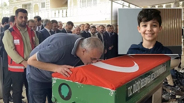 Baba cenazeye yetişemedi.