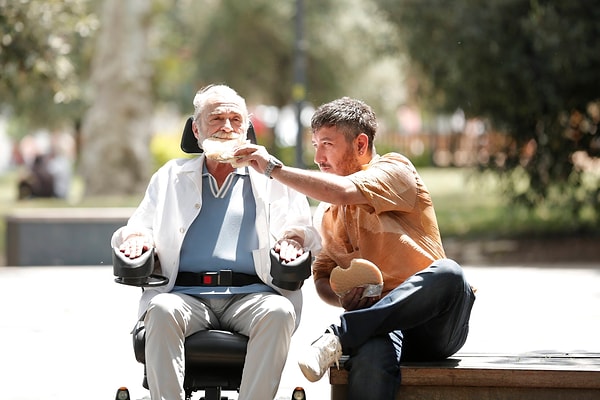 Featuring some of Turkey's most beloved actors, 'Yan Yana' has officially made its debut on the Netflix platform today, following the substantial interest it garnered in cinemas.