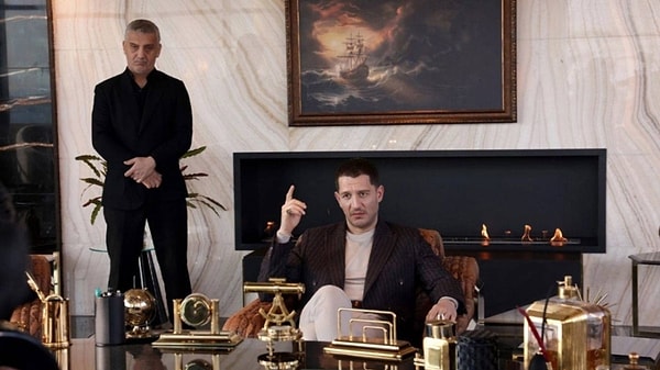 The production cost of a series has already exceeded 30 million.