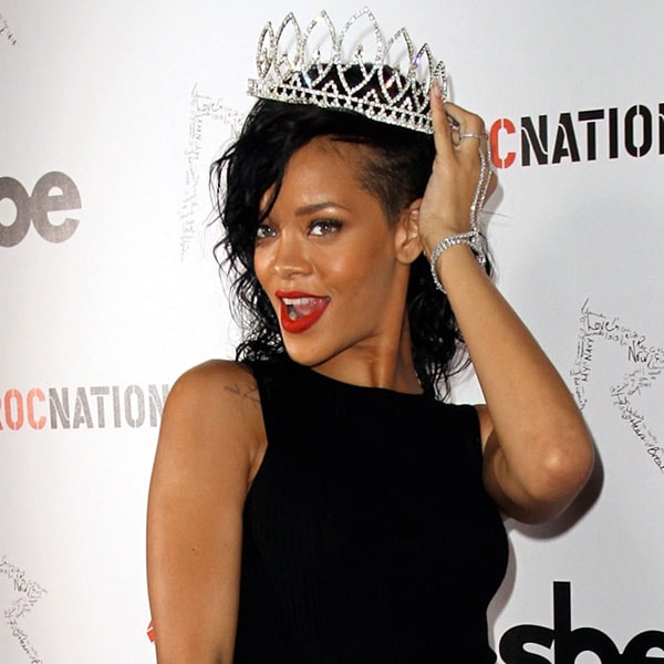 Aktif dinleme karizmanın en az konuşmak kadar önemli tarafı