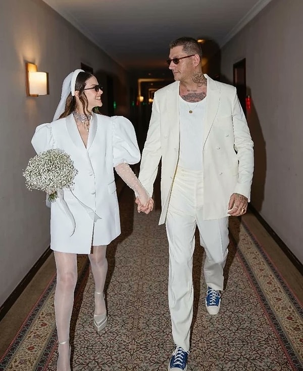 After choosing to keep their relationship under wraps for a while, Irem Helvacıoğlu and entrepreneur Ural Kaspar tied the knot in a surprise ceremony in 2024.