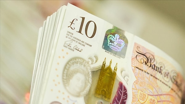 İngiltere'de talihlilerini bekleyen altı farklı ikramiye için zaman daralıyor.