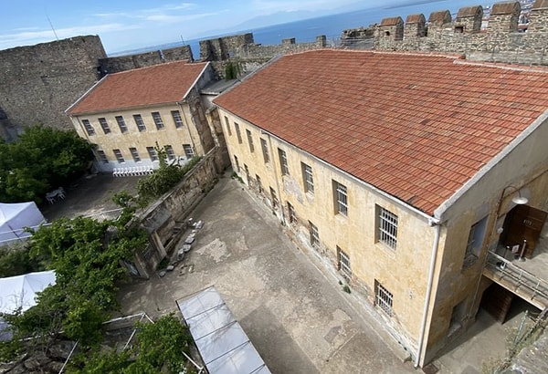 Yedikule: Yedi Düvel Zindanından Beterdir