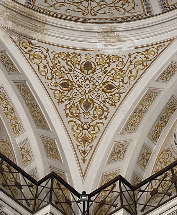 Rumeli Sıcaklığında Anadolulu Bir Yaşlı Bir Amca