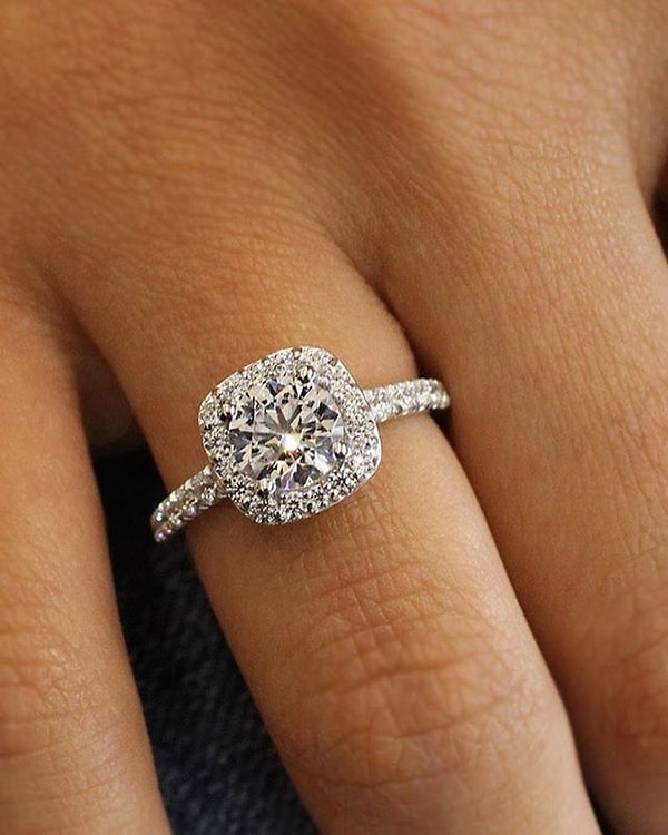 Parlak Tutku Tektaşı