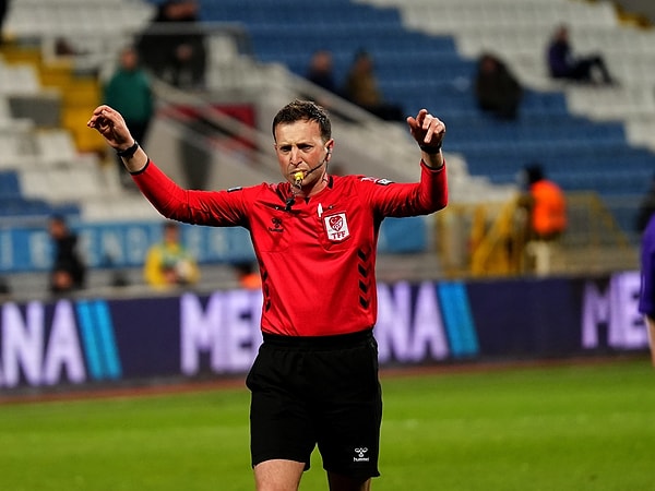 Trendyol Süper Lig'de 31. hafta heyecanı yarın, 25 Nisan Cumartesi, 26 Nisan Pazar ve 27 Nisan Pazartesi günü oynanacak karşılaşmalarla yaşanacak.