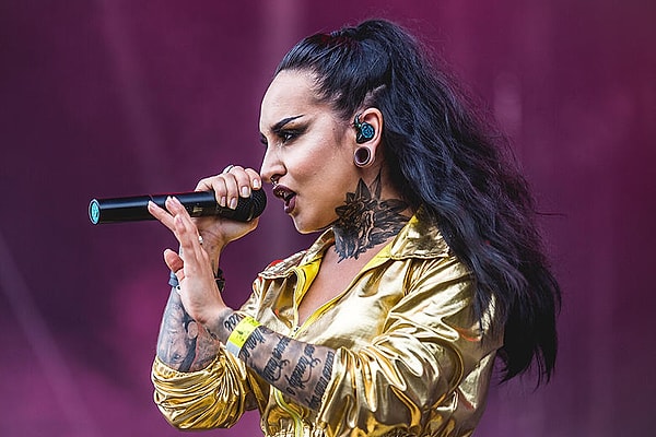 6. Tatiana Shmayluk hangi grupla öne çıkmıştır?