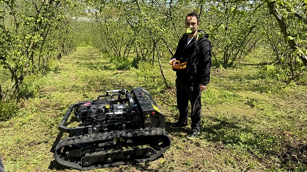 Robotun performansını yerinde gören bahçe sahibi Serhat Sarı, gördüğü sonuç karşısında şaşkınlığını gizleyemedi.