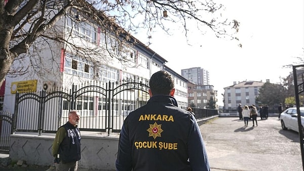 "Dijital bağımlılık vb. risklere karşı velilerimize yönelik destek ve danışma hattını kısa süre içinde devreye alıyoruz"