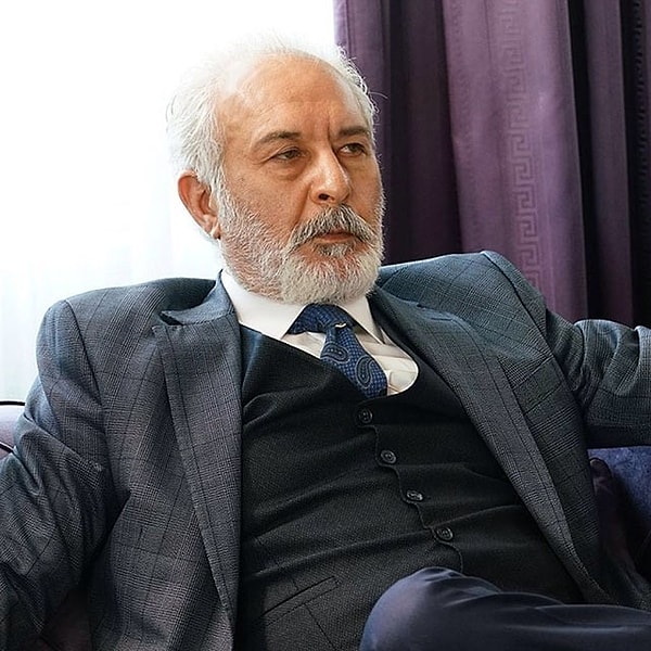 Ali Sürmeli, Celo Ağa rolüyle Eşref Rüya'ya katıldı.