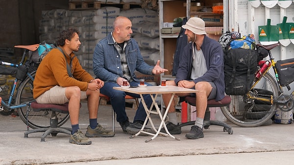 Aradan geçen 10 yılda; İngiltere’den Avustralya’ya kadar 45 farklı ülkeden 500’e yakın gezgin, Osmancık’ta Çalışkan ailesinin konuğu oldu.