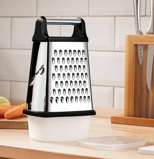 Nehir Paslanmaz Çelik Rende, mutfaktaki hazırlık süreçlerinizi hızlandırıyor.