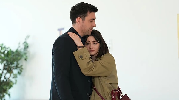 Star TV’de yayınlanan Çirkin AB ve ABC1’de birinci oldu.